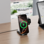 TPS01 Gece Işıklı 3'ü 1 Arada Akıllı Telefon TWS Kulaklık ve Akıllı Saatler için Çok Fonksiyonlu Kablosuz Şarj Cihazı Siyah - Görsel 3